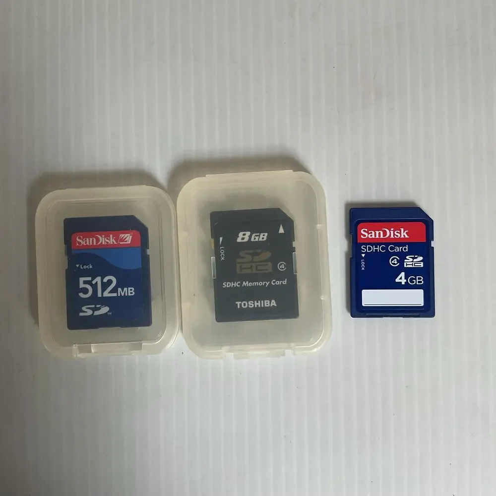 Kodak EasyShare C653 6.1MP Digital Camera Bundle SD Cards Case Tested Working
